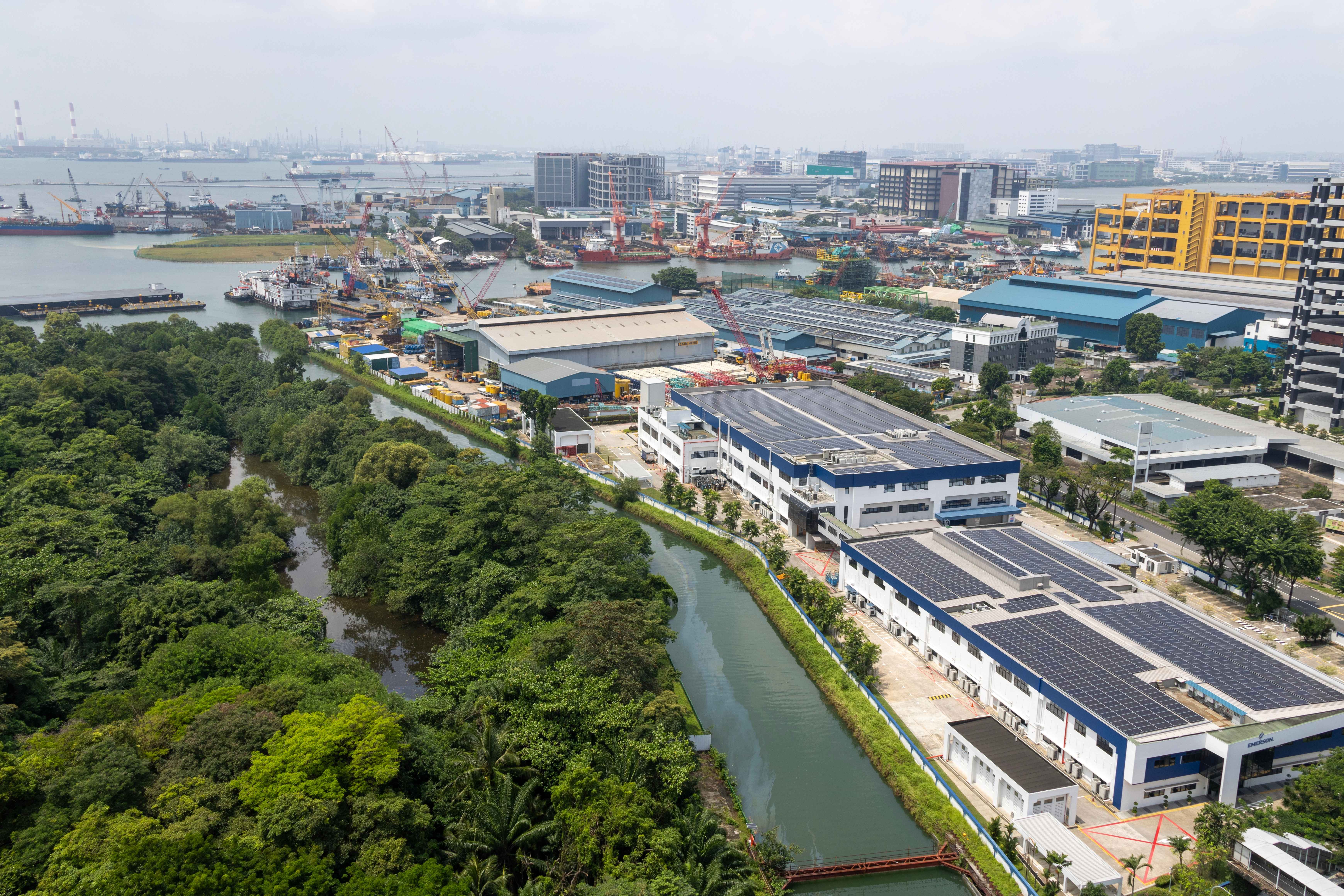 Singapore’s Government Role in Attracting Industrial Investment: Three Key Trends Shaping Singapore’s Industrial Property Market