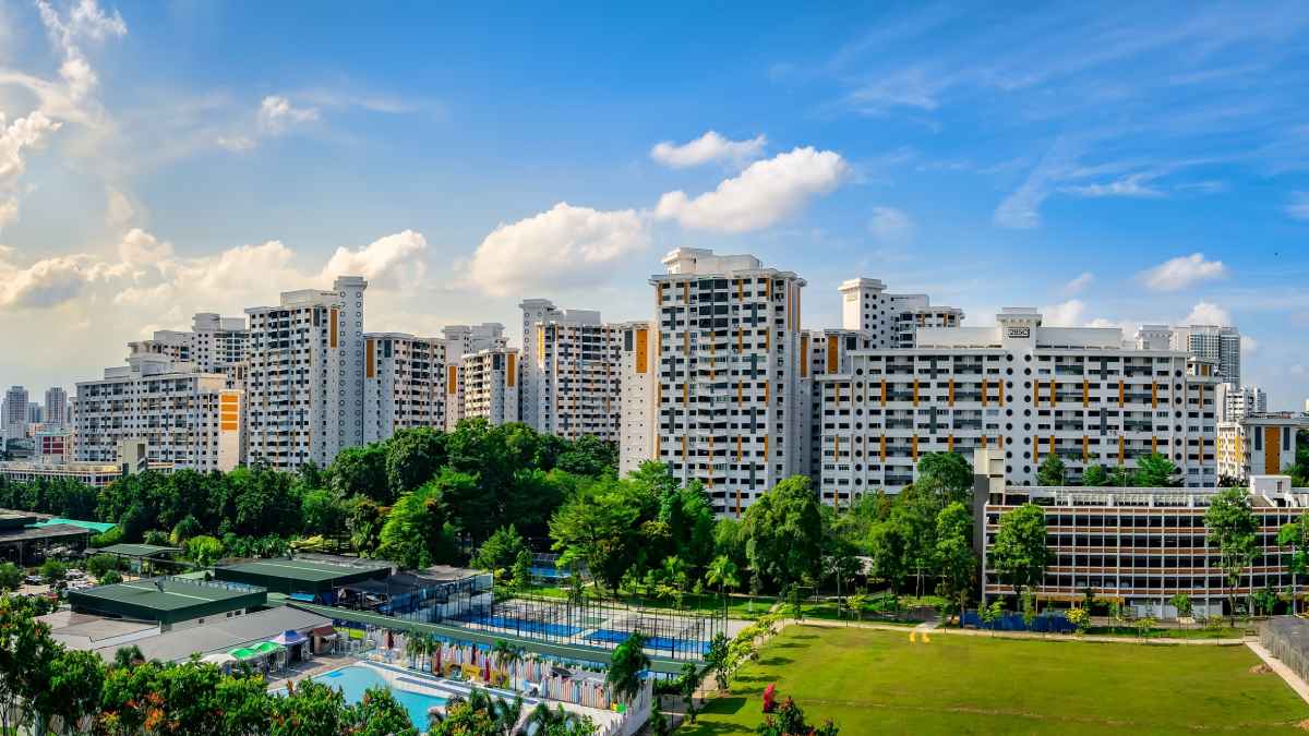 2Q 2026 HDB Quarterly Report: HDB Resale Prices Fall Further by 0.3% As Transactions Hold Steady